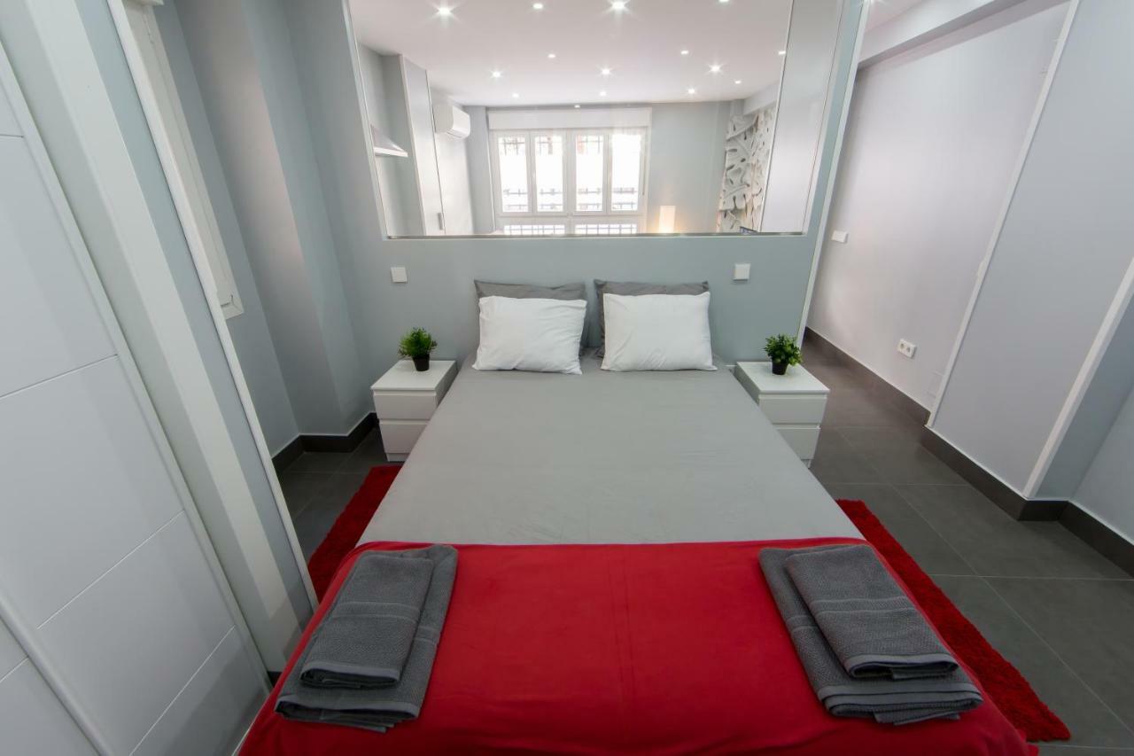 Appartement Windrose 3 à Madrid Extérieur photo